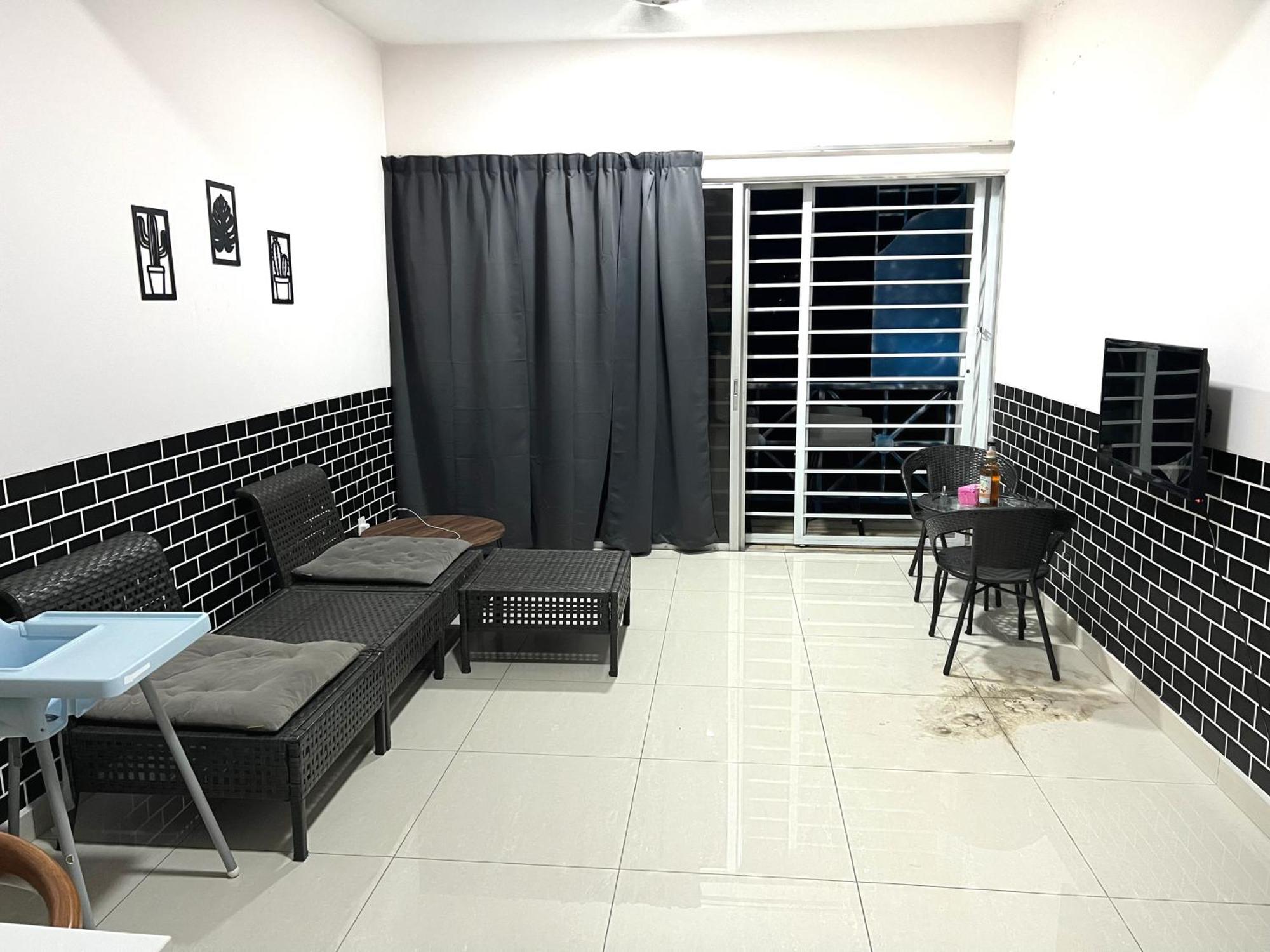 Homestay Selesa Hill M